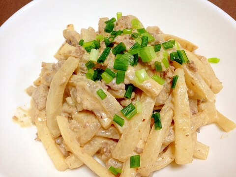 クリームチーズで☆挽き肉と大根の味噌クリーム煮